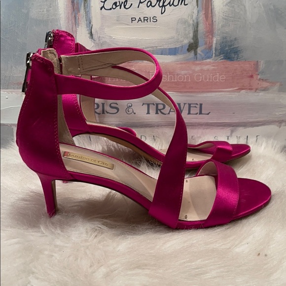 Louise et Cie Shoes - Louise et Cie Holio Fuschia Satin Sandals 7.5 M